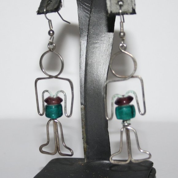 Vintage Jewelry - Vintage silver wire man earrings